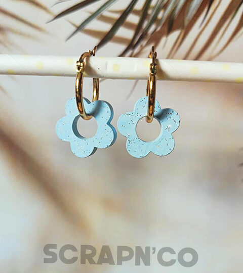 Créoles "Claudine" bleues pailletées